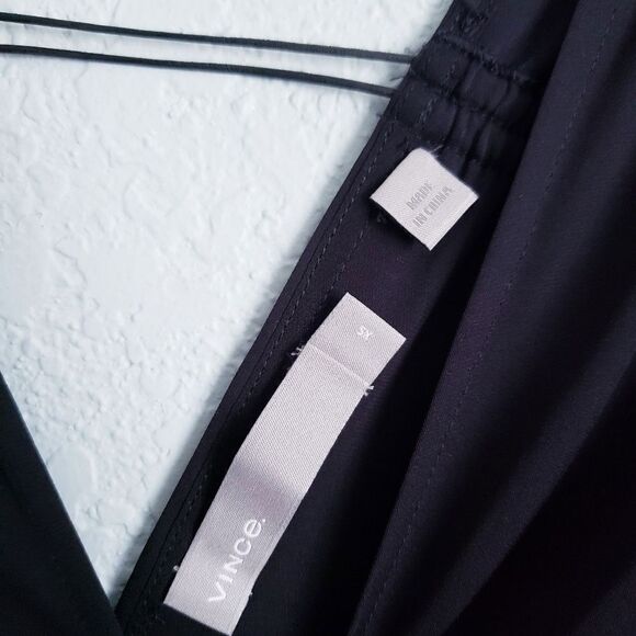 Vince‎ Black V-neck Stretch Silk Blouse - Picture 5 of 7